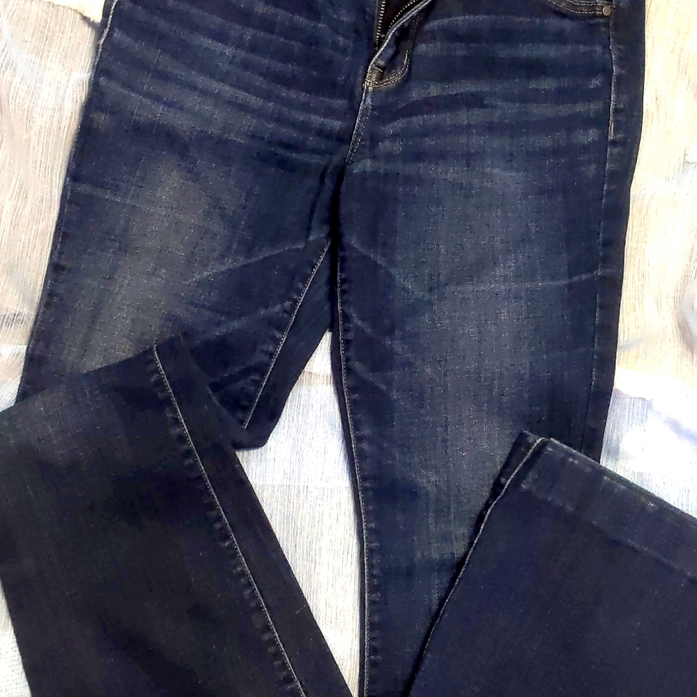 A.n.a  sz28/6 stretch fit mid rise bell flair jeans